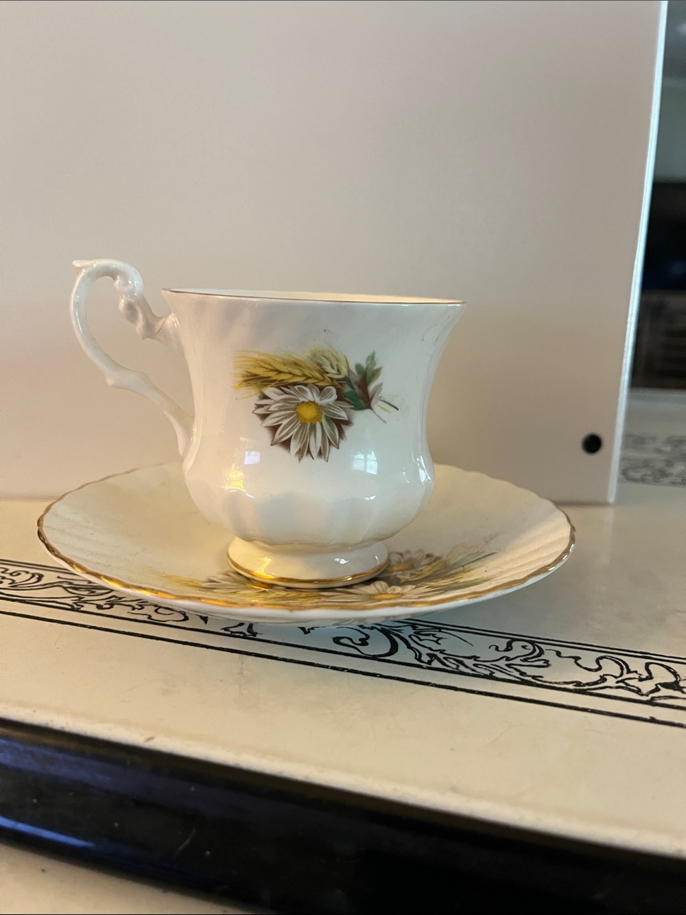 Tea Cup and Saucer Daisy Wheat Pattern Gold Trim